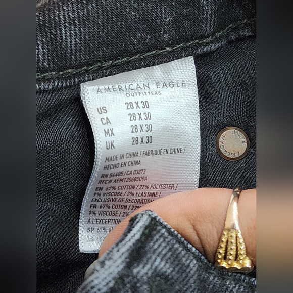 American Eagle Women's Black Ripped Jeans - Picture 2 of 16